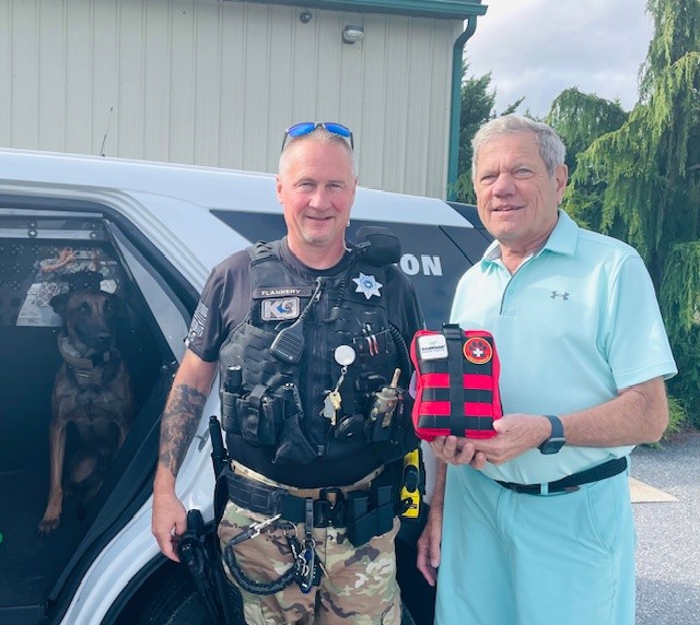 Randy Perry donates K9 Medic Kit to Franklin County Sheriff’s Department